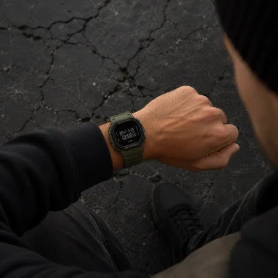 Чоловічий годинник Casio G-SHOCK DW-5610UU-3