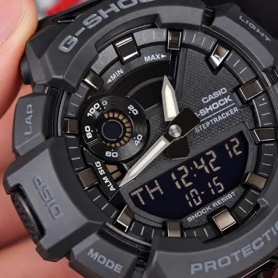 Мужские часы Casio G-SHOCK GBA-900-1A