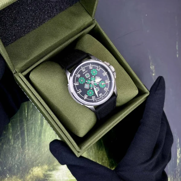 Патриотические наручные часы Awarder Embroidery Silver-Green Black Battery 10ATM фото 4