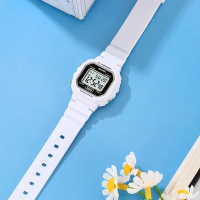 Женские часы Skmei 2326WT White