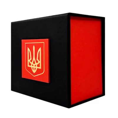 Аксесуари для годинників Подарункова картонна коробочка для годинника чорно-червона з тризубом