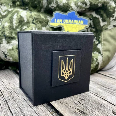Аксесуари для годинників Подарункова картонна коробочка для годинників чорна з тризубом