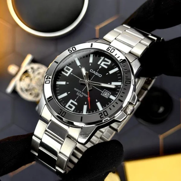 Чоловічий годинник Casio MTP-VD01D-1B фото 3