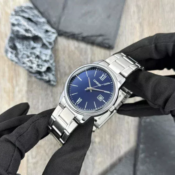 Чоловічий годинник Casio MTP-V002D-2B3 фото 7